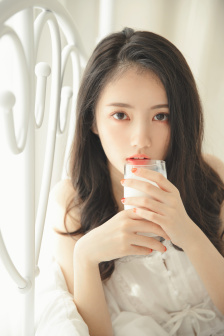 漂亮的妈妈中字中字头怎么打